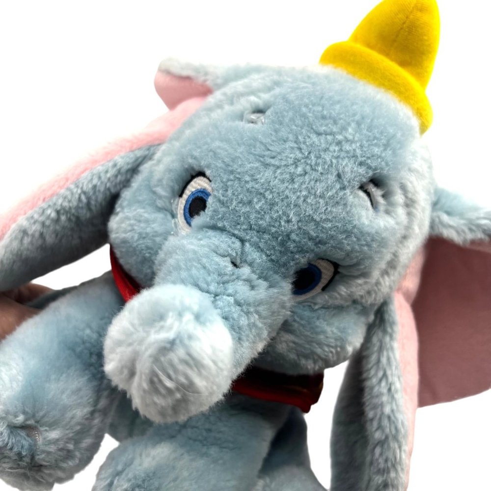 Disney Store Dumbo Plush Medium Childrens Toy Collectible Plush Elephant